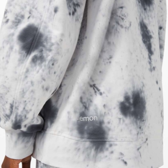 Lululemon Perfectly Oversized Crew *Tie Dye Marble Dye Classic Navy Size 4 - Picture 2 of 5